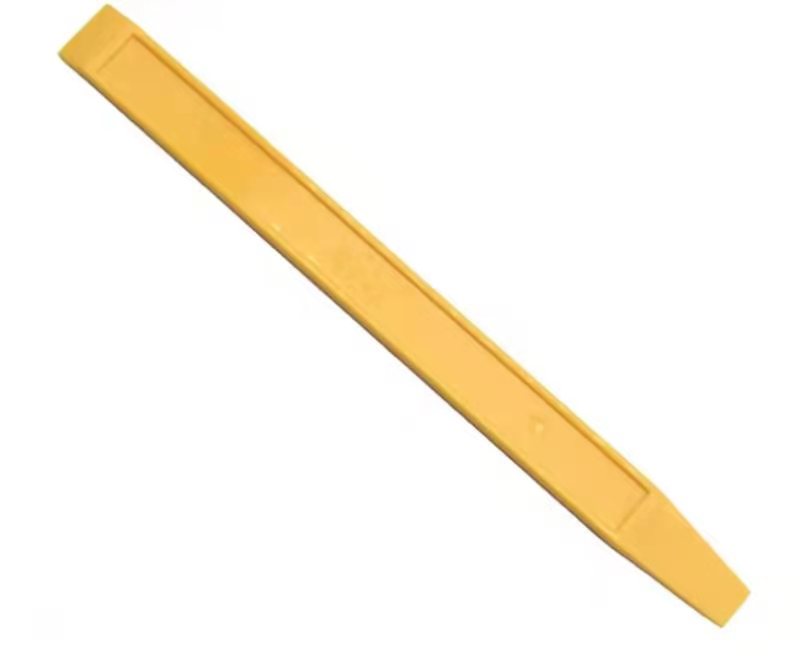 Yellow ruler scraper